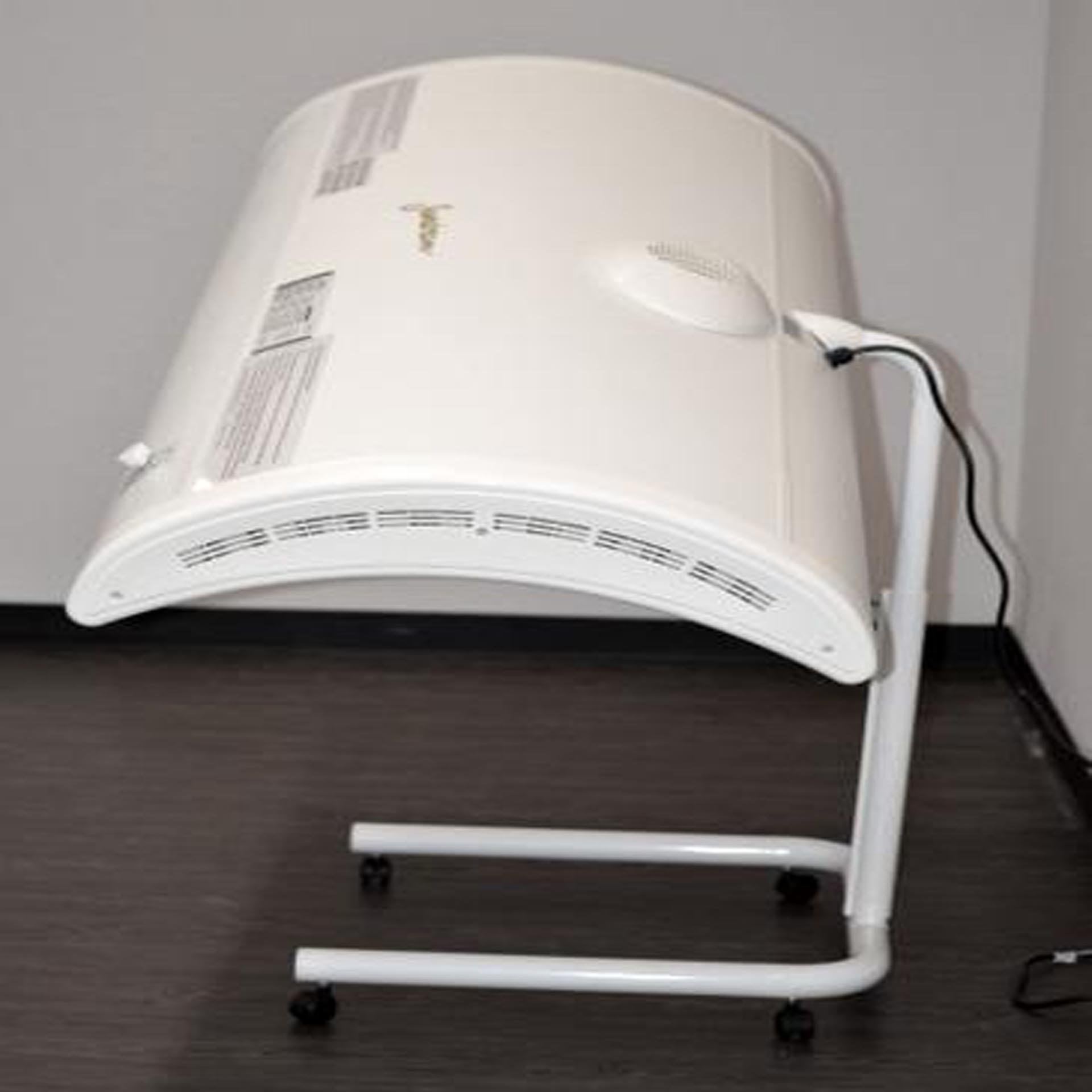 ProSun Sundream 12V Hybrid Red Light Tanning Canopy (120v)